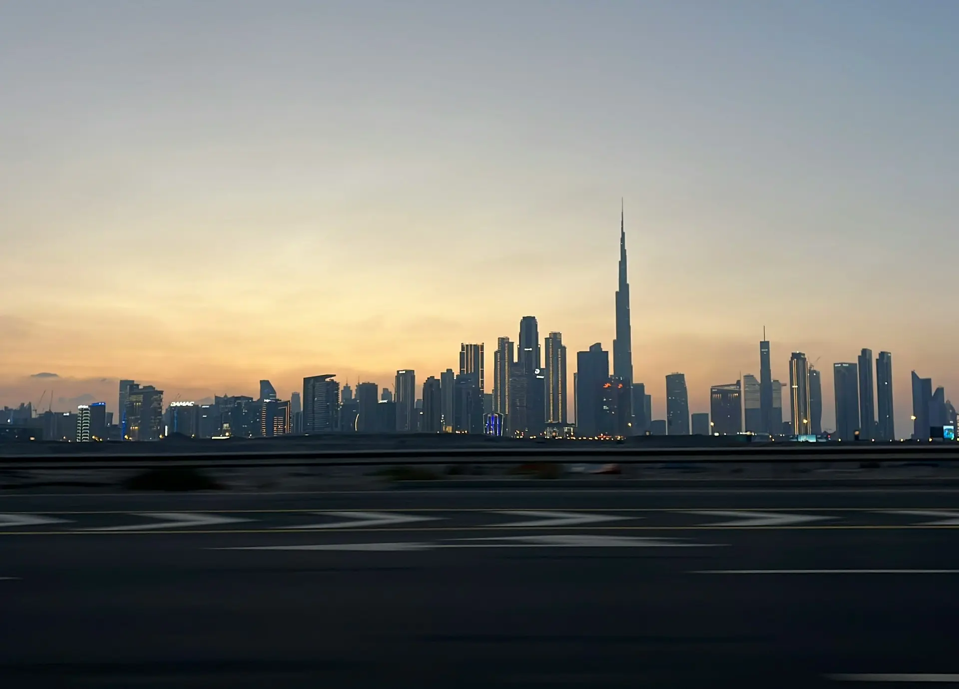 Dubai DIFC (FZE) cover